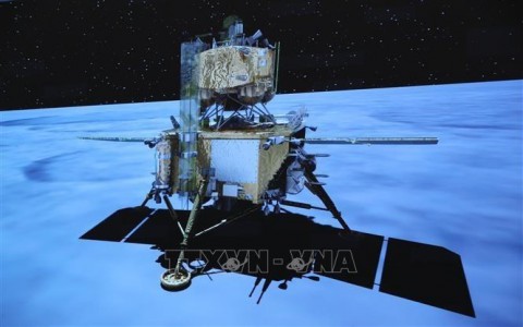 Tàu vũ trụ Hằng Nga của Trung Quốc hoàn tất thu thập mẫu vật trên Mặt Trăng
